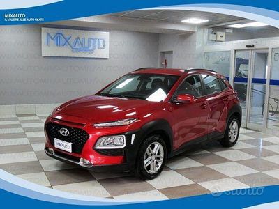 Usata Hyundai Kona Style 120 CV (88 kW) 2018 Bordeaux metallizzato SUV