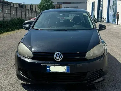 Usata VW Golf VI 122 CV (89 kW) 2011 Nero Utilitaria