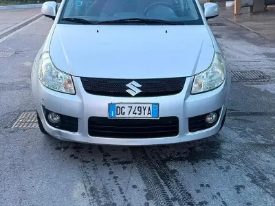 Usata Suzuki SX4 90 CV (66 kW) 2007 Grigio SUV