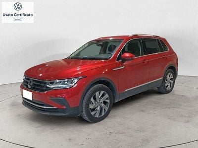 Usata VW Tiguan Life 150 CV (110 kW) 2023 Rosso SUV