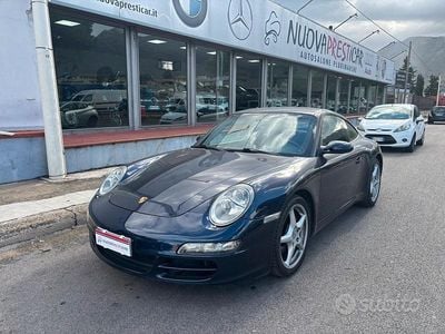 Usata Porsche 911 Carrera 324 CV (238 kW) 2005 Blu Berlina