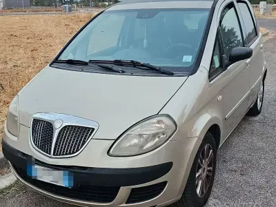 Usata Lancia Musa 95 CV (69 kW) 2006 Monovolume