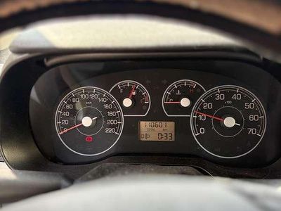 Usata Fiat Grande Punto Dynamic 65 CV (47 kW) 2009 Utilitaria