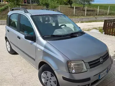 Usata Fiat Panda 60 CV (44 kW) 2004 Grigio Utilitaria