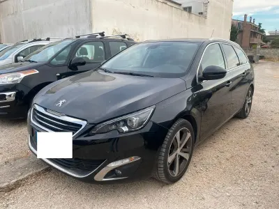 Usata Peugeot 308 Business-Line 120 CV (88 kW) 2017 Nero Station wagon