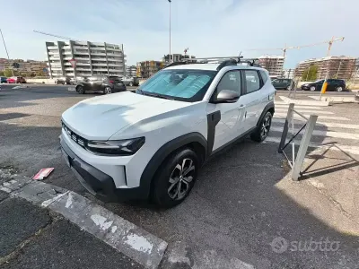 Usata Dacia Duster 101 CV (74 kW) 2024 Bianco SUV