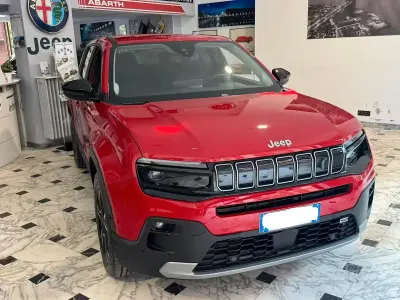 Usata Jeep Avenger Summit 101 CV (74 kW) 2023 Rosso SUV