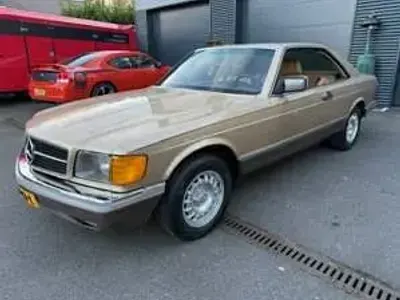 Usata Mercedes 500 231 CV (169 kW) 1984 Marrone Coupé