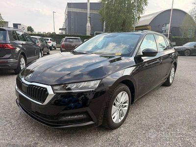 Usata Skoda Octavia Executive 116 CV (85 kW) 2024 Nero Station wagon
