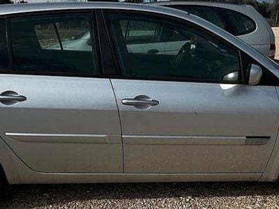Usata 2006 Renault Mégane II | 1200 € (Buon prezzo)