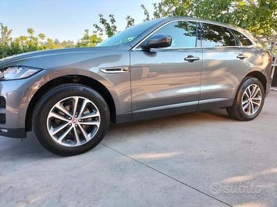 Usata Jaguar F-Pace 180 CV (132 kW) 2019 Grigio SUV