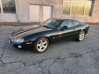 Jaguar XK8