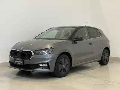 Usata Skoda Fabia Selection 95 CV (69 kW) 2024 Arancione Utilitaria