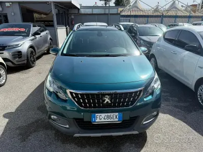Usata Peugeot 2008 Allure 120 CV (88 kW) 2016 Blu SUV
