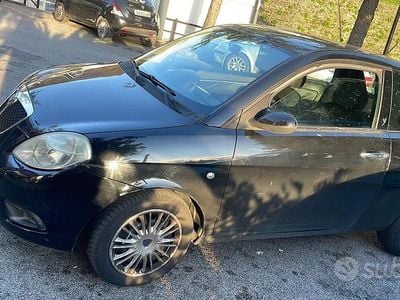 Usata Lancia Ypsilon 69 CV (50 kW) 2007 Nero Utilitaria