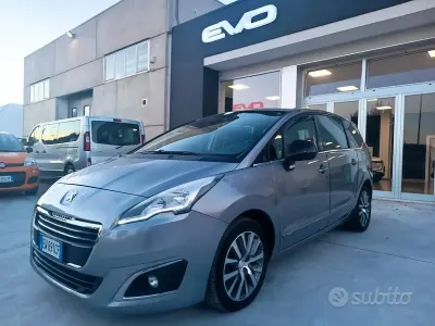 Usata Peugeot 5008