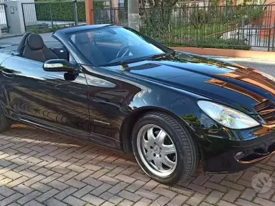 Usata Mercedes SLK200 163 CV (119 kW) 2006 Nero Cabrio