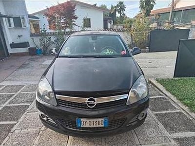 Opel Astra GTC