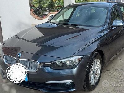 Usata BMW 318 150 CV (110 kW) 2016 Grigio Station wagon