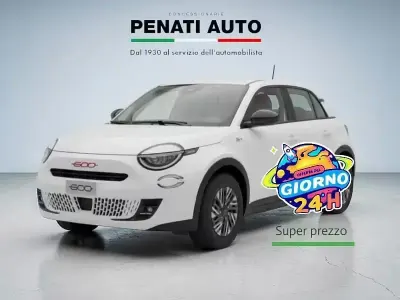 Usata Fiat 600 100 CV (73 kW) 2024 SUV