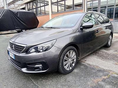 Grigio Usata 2021 Peugeot 308 Allure Station wagon | 9900 € (Buon prezzo)