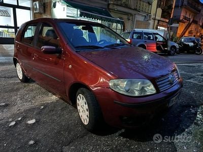 Usata Fiat Punto 75 CV (55 kW) 2007 Utilitaria