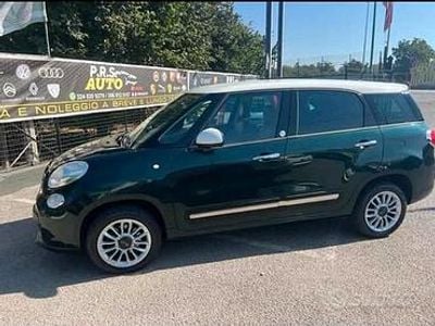 Begagnad Fiat 500L Living 85 HK (62 kW) 2014 Grön Minibuss