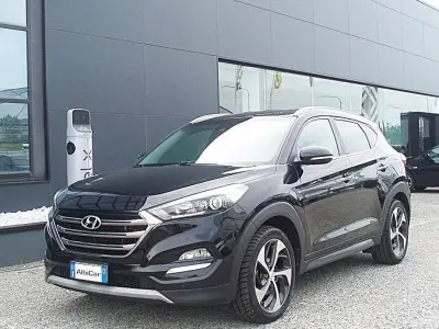 Usata Hyundai Tucson Xpossible 141 CV (103 kW) 2017 Nero SUV