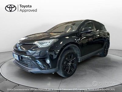 Usata Toyota RAV4 Hybrid 197 CV (144 kW) 2018 Nero SUV
