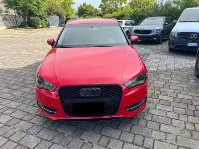 Usata Audi A3 Ambition 110 CV (80 kW) 2014 Rosso Berlina