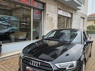 Usata Audi A3 Business 116 CV (85 kW) 2018 Nero Berlina