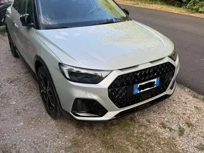 Usata Audi A1 Ambiente 110 CV (80 kW) 2023 Beige SUV