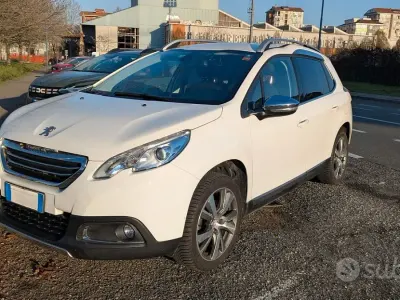 Usata Peugeot 2008 Allure 99 CV (72 kW) 2016 Bianco SUV
