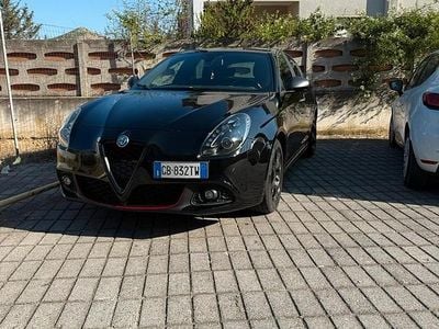 Usata Alfa Romeo Giulietta Super 120 CV (88 kW) 2017 Nero Utilitaria
