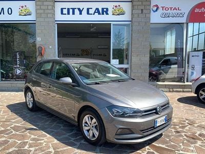 Limestone grey met. Usata 2019 VW Polo Comfortline Berlina | 14.990 € (Buon prezzo)