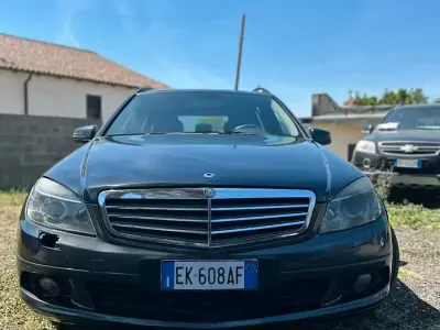 Usata Mercedes C220 170 CV (125 kW) 2011 Grigio Station wagon
