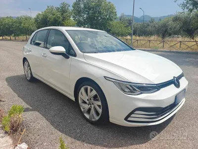 Usata VW Golf VIII 116 CV (85 kW) 2021 Utilitaria