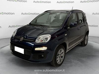Usata Fiat Panda Lounge 85 CV (62 kW) 2021 Blu Utilitaria