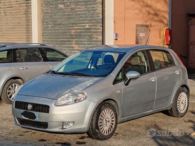 usata Fiat Grande Punto - 1200 cc - 5 porte benzina