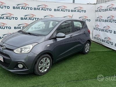 Usata Hyundai i10 Edition 67 CV (49 kW) 2015 Grigio Utilitaria