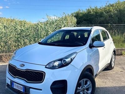 Usata Kia Sportage 115 CV (84 kW) 2019 Bianco SUV