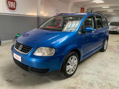 usata VW Touran 1.9 TDI 105CV DPF Conceptline