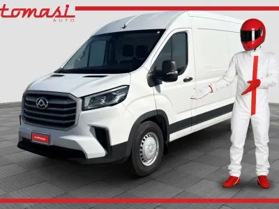 Usata Maxus V90