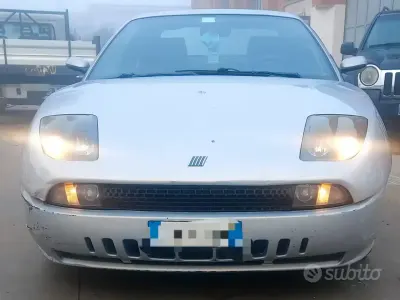 Usata Fiat Coupé 131 CV (96 kW) 1999 Grigio Coupé