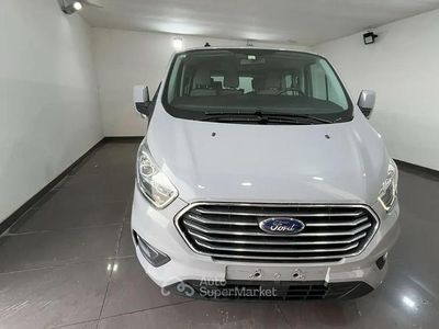Usata Ford Tourneo Custom 105 CV (77 kW) 2023 Gray Furgone