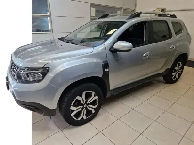 Usata Dacia Duster Prestige 91 CV (66 kW) 2021 Argento SUV