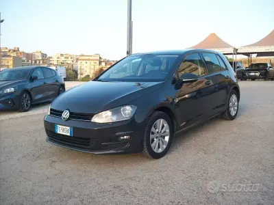 Usata VW Golf VII Business 110 CV (80 kW) 2017 Grigio Berlina
