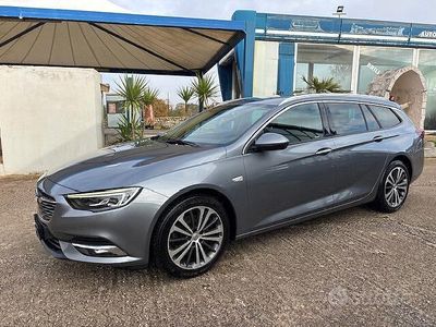 Usata Opel Insignia Innovation 170 CV (125 kW) 2018 Grigio Station wagon