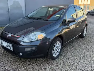 Usata Fiat Grande Punto S 75 CV (55 kW) 2011 Grigio Utilitaria