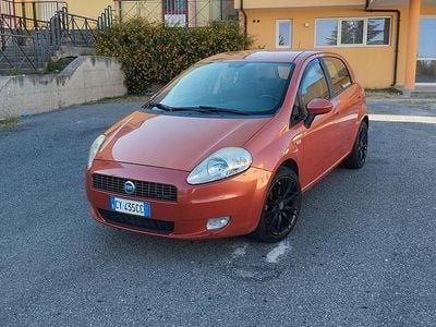 Usata Fiat Grande Punto 120 CV (88 kW) 2005 Utilitaria